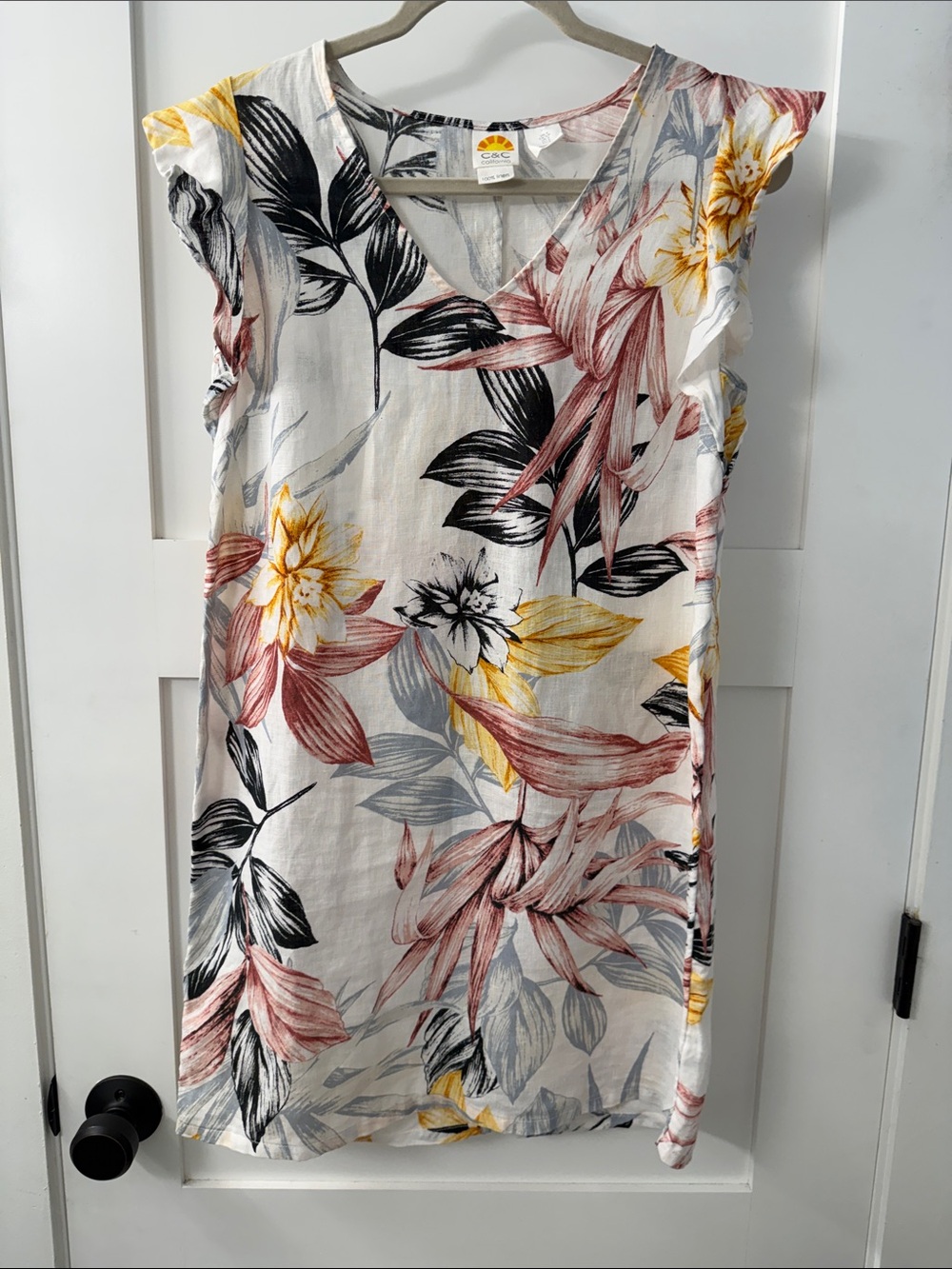 C&C California Floral V-Neck Linen-Shift